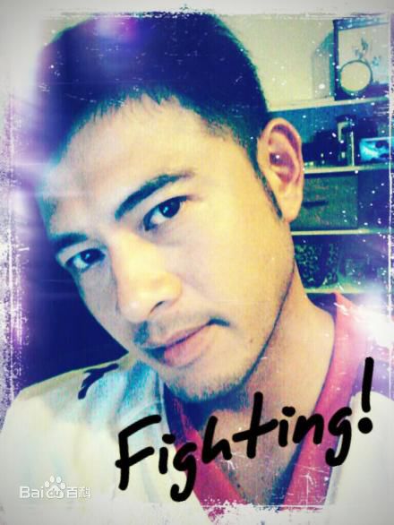 黄玉荣(Ehlo)近照图册