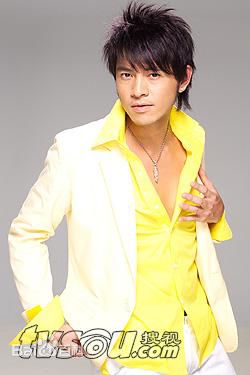 黄玉荣(Ehlo)最新 壁纸