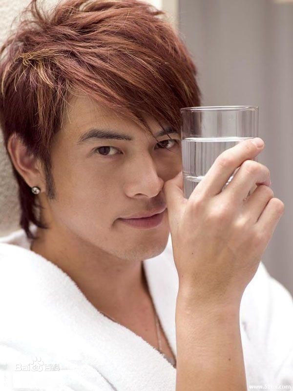 高清黄玉荣(Ehlo)图片