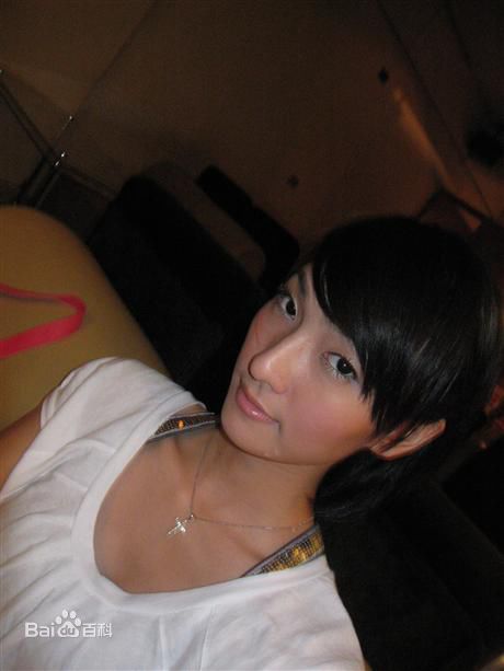 纪文蕙(justine)最新壁纸