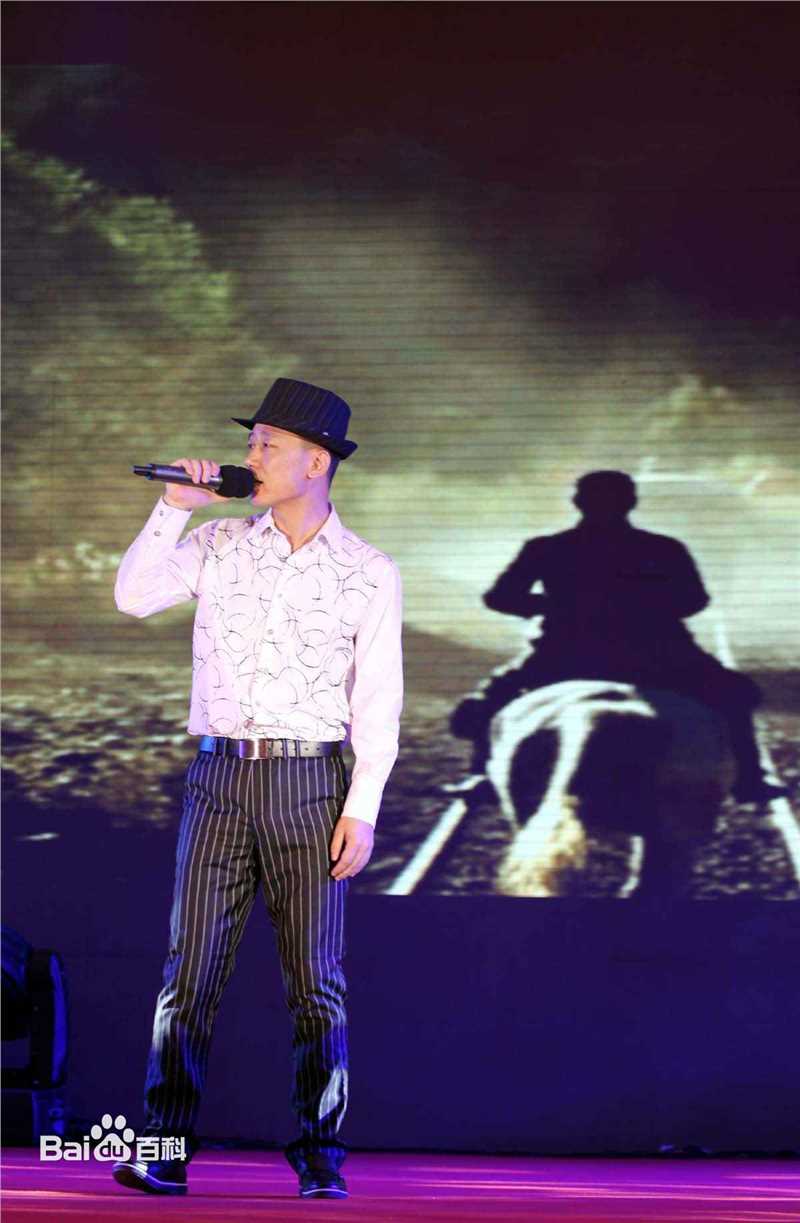 胡明(BoBo) 活动照图册