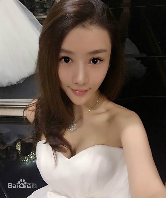 何雨檬(kiko)生活照图册