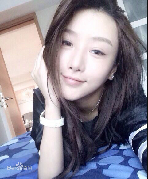 何雨檬(kiko)生活照图册