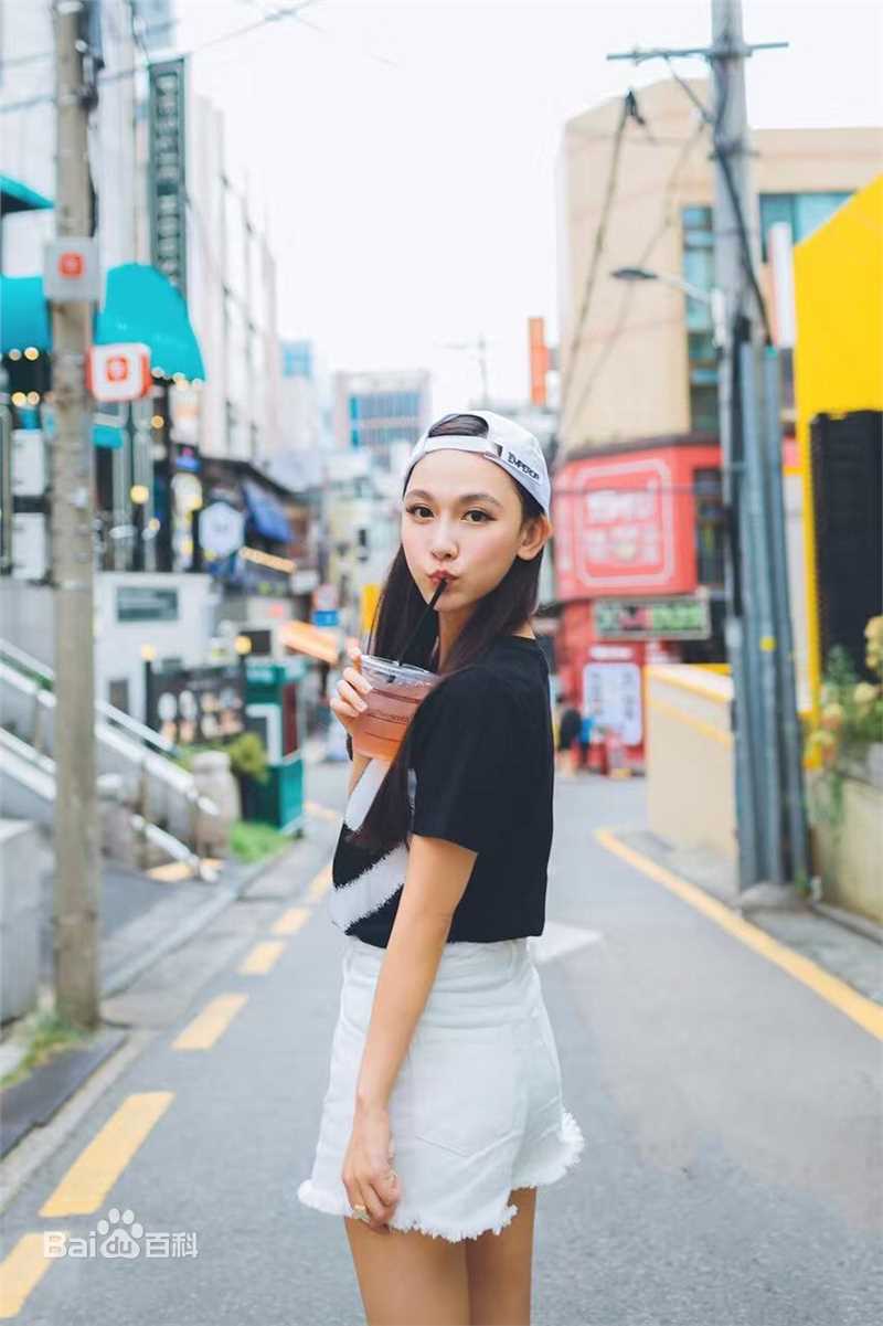 孙骁骁(Cindy)街拍前后照片