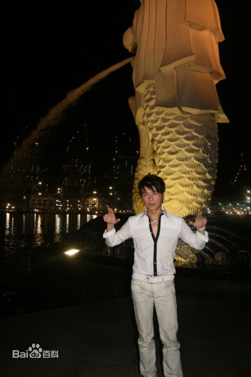 最新伍思凯(Sky Wu)性感图片