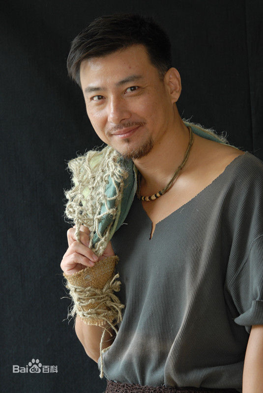 最新郭军(GuoJun)在2011《终结杉计划/ 浦江谍影/ 娃女》- 丁大奎中的图集