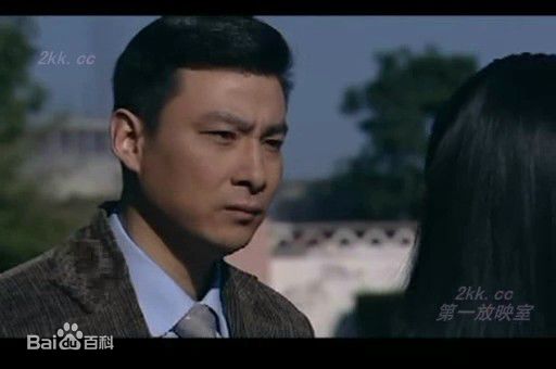 最新郭军(GuoJun)在2007 《间谍家族》饰 吴斌中的壁纸