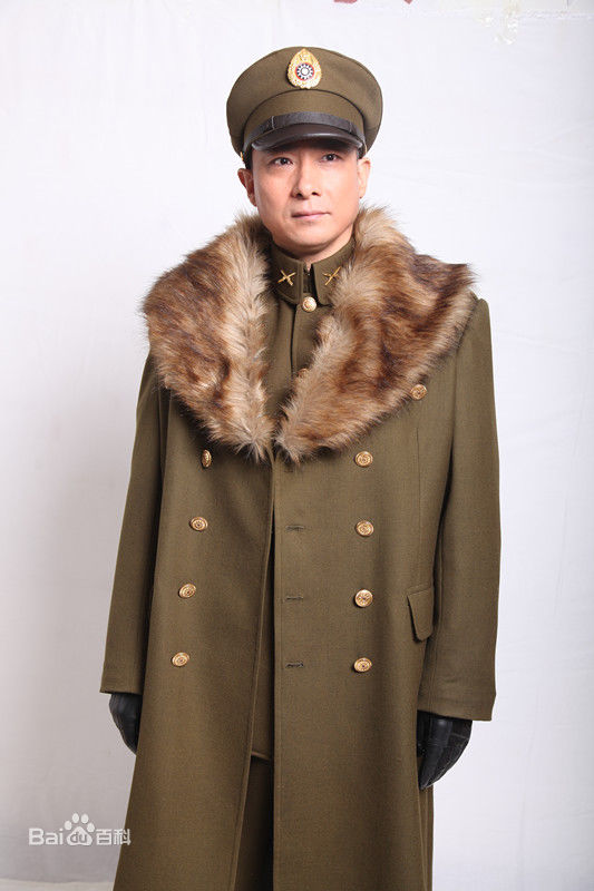 郭军(GuoJun)在2015《铁血军歌》饰 赵琦中的