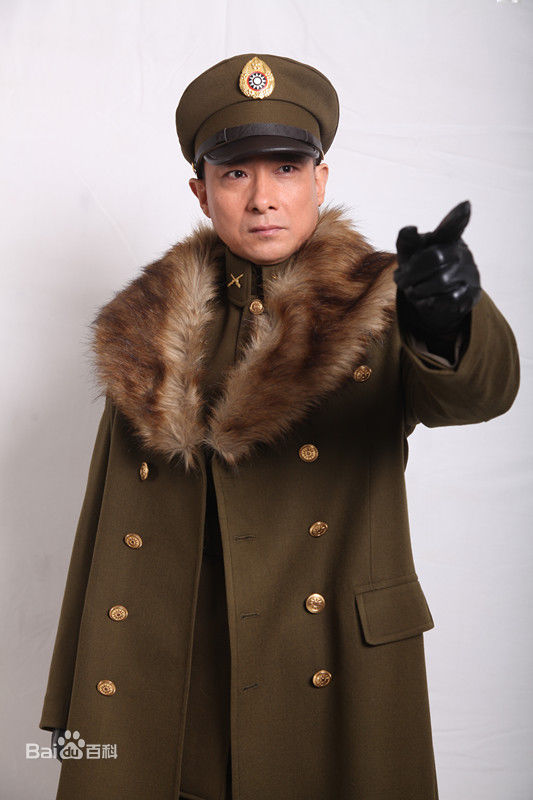 郭军(GuoJun)在2015《铁血军歌》饰 赵琦中的