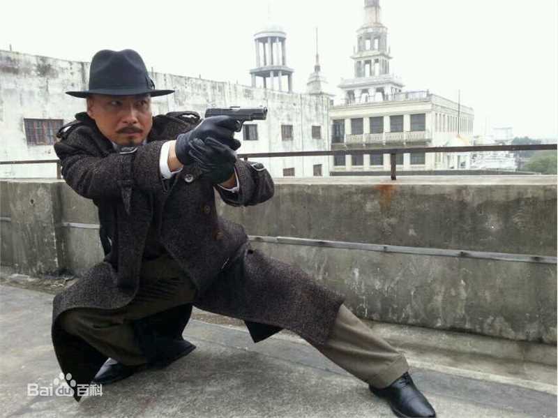 郭军(GuoJun)在2015《铁血军歌》饰 赵琦中的