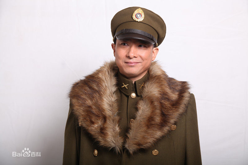 郭军(GuoJun)在2015《铁血军歌》饰 赵琦中的