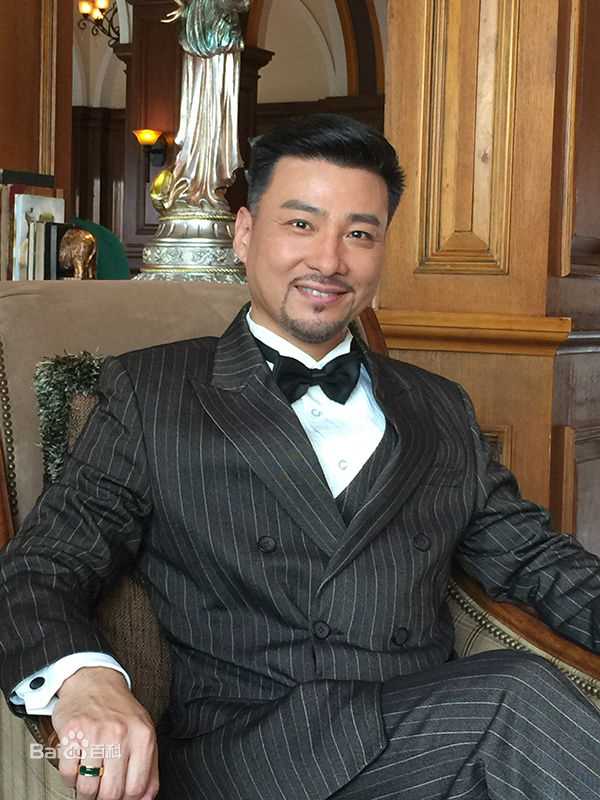 郭军(GuoJun)在2016《长梦留痕》饰 林维中的