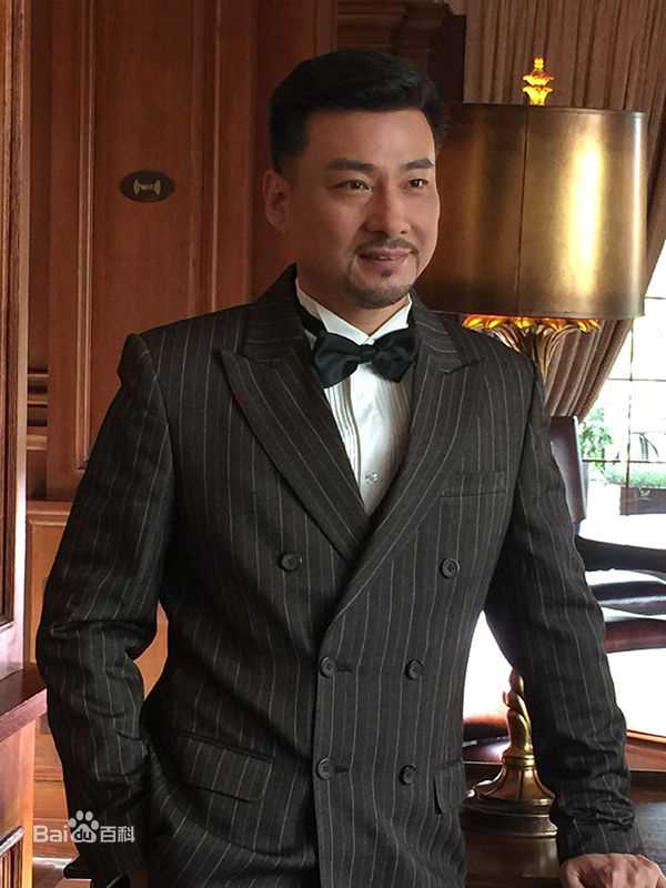 郭军(GuoJun)在2016《长梦留痕》饰 林维中的