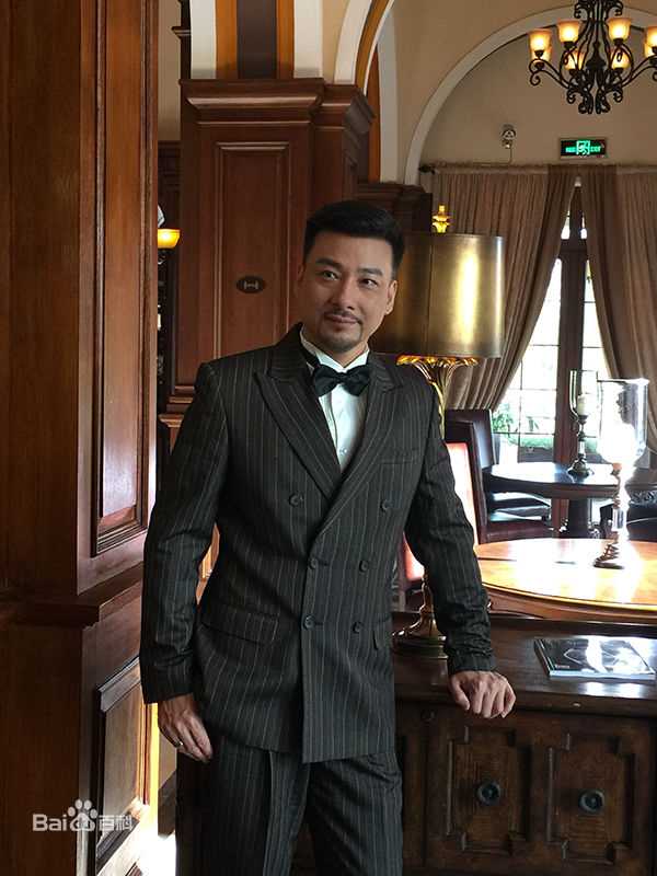 郭军(GuoJun)在2016《长梦留痕》饰 林维中的