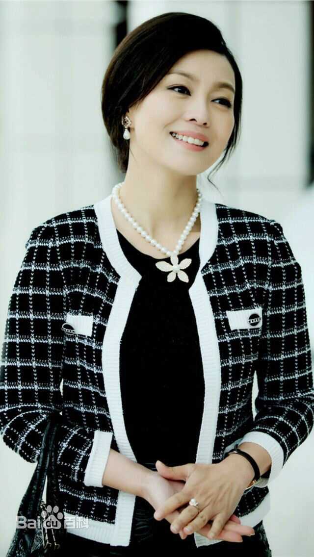 荣蓉影视剧造型