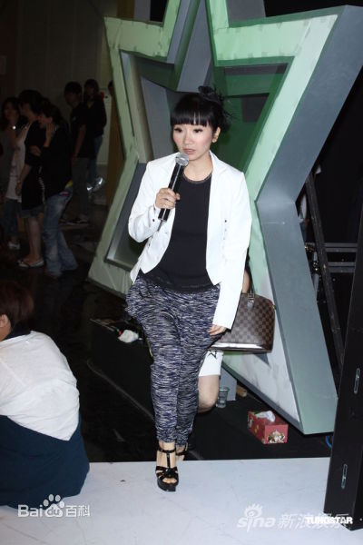 陶晶莹(Momoco、モモコ タオ、Matilda Tao、Ching Ying Tao)主持照生活照相册