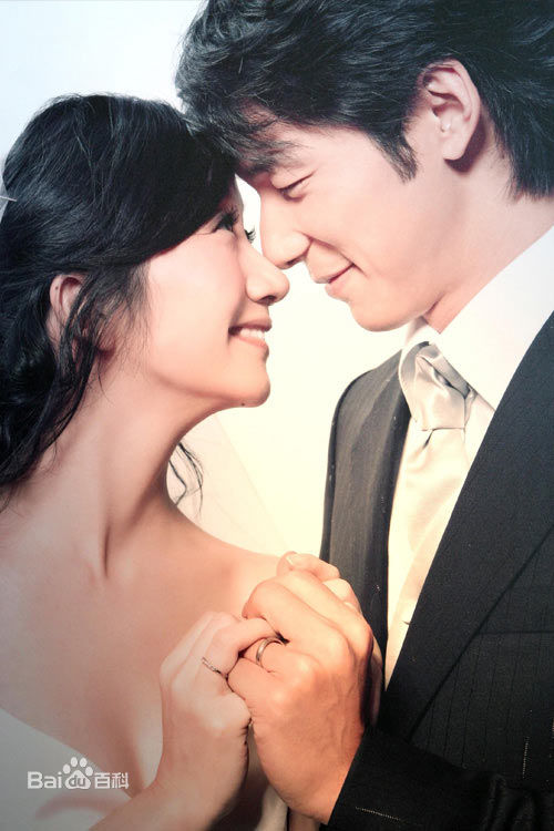 陶晶莹(Momoco、モモコ タオ、Matilda Tao、Ching Ying Tao)一家人生活照