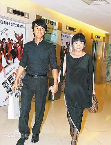 陶晶莹(Momoco、モモコ タオ、Matilda Tao、Ching Ying Tao)一家人生活照