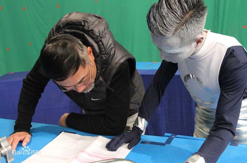 潘美如在电影《外星人》拍摄现场