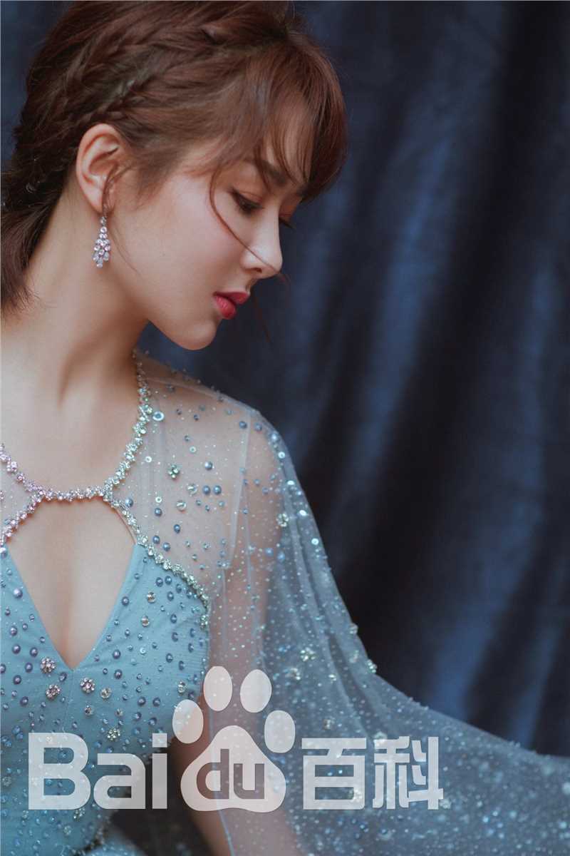 杨紫(Andy)湖南卫视跨年晚会性感图片图集