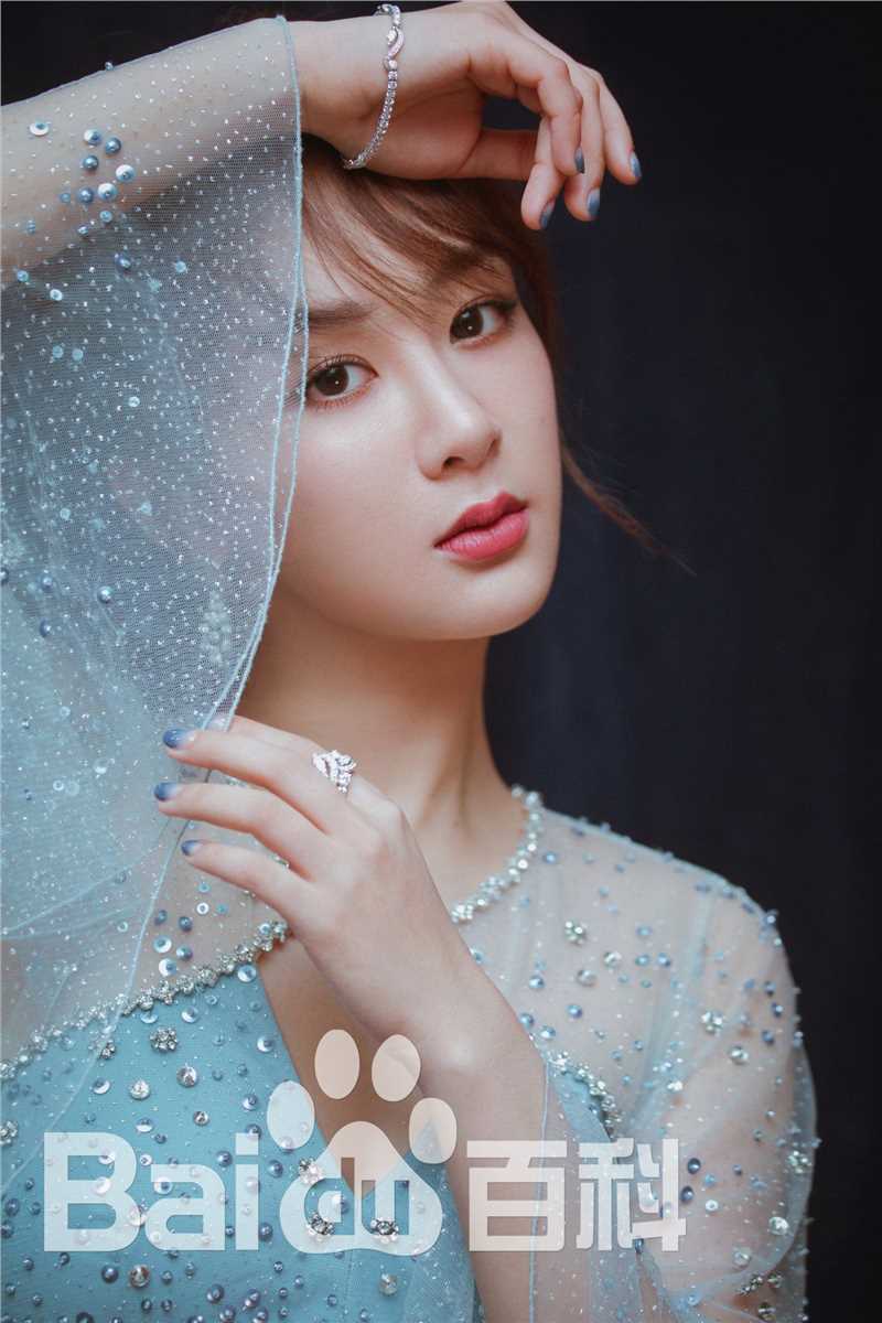 杨紫(Andy)湖南卫视跨年晚会性感图片图集