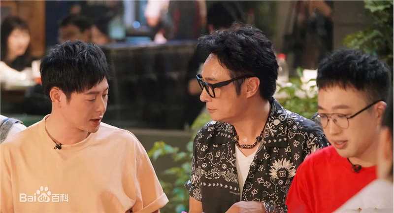 张颂文(Zhang Songwen)媒体照壁纸壁纸