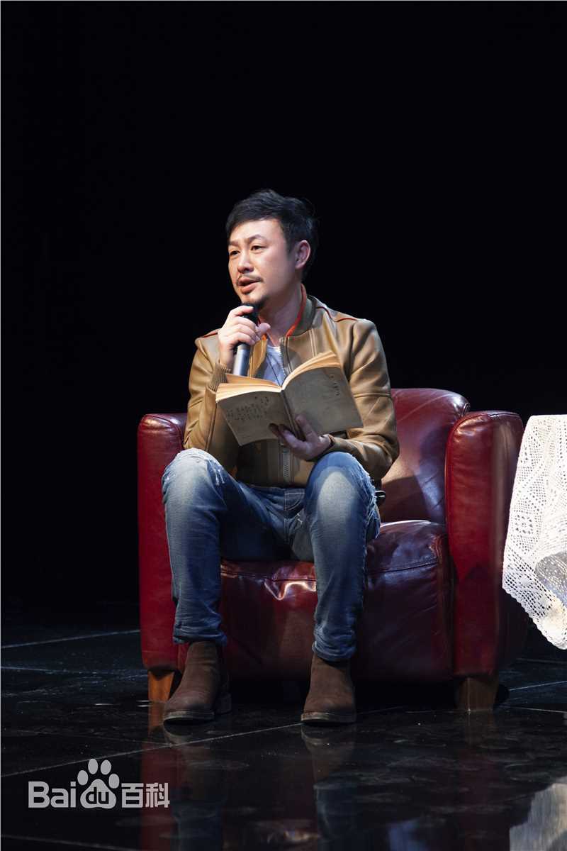 张颂文(Zhang Songwen)媒体照壁纸壁纸