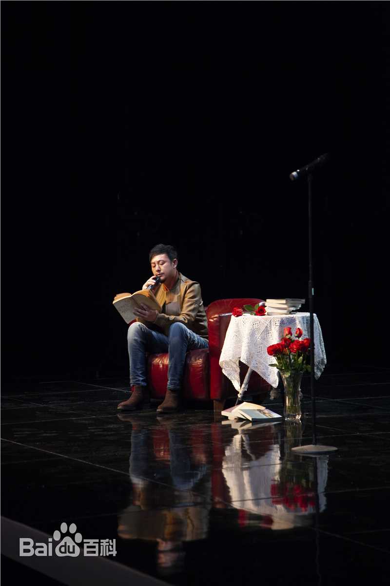 张颂文(Zhang Songwen)媒体照壁纸壁纸