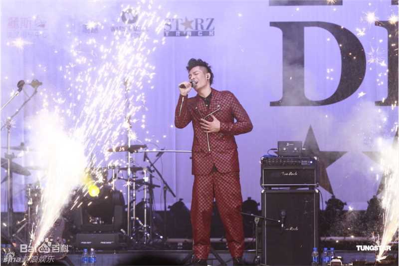 最新周柏豪(Pakho，Chau Pak Ho)精彩图册