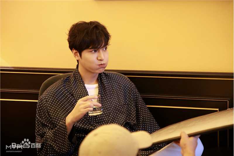 李敏镐（hào）(Lee MinHo、イ ミンホ)李敏镐生活照相册