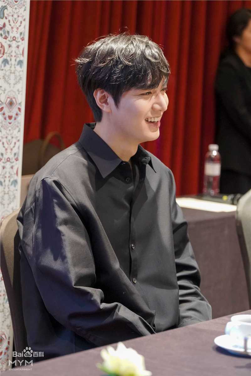 李敏镐（hào）(Lee MinHo、イ ミンホ)李敏镐生活照相册