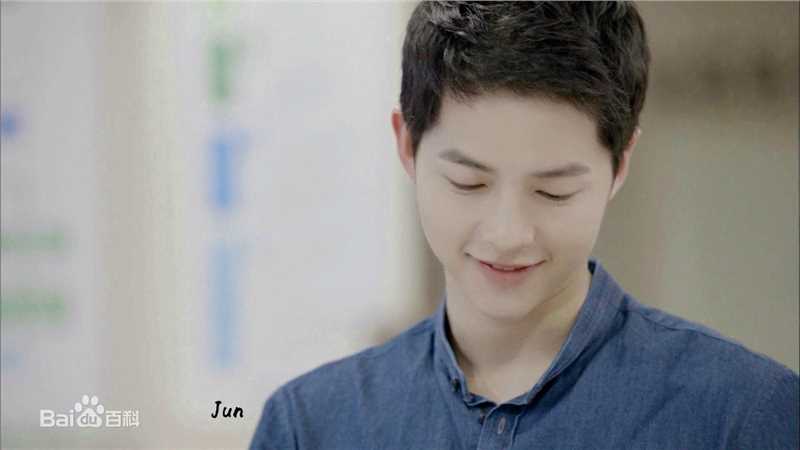 最全宋仲基(Song Joong Ki)在作品《太阳的后裔》饰演柳时镇中的壁纸