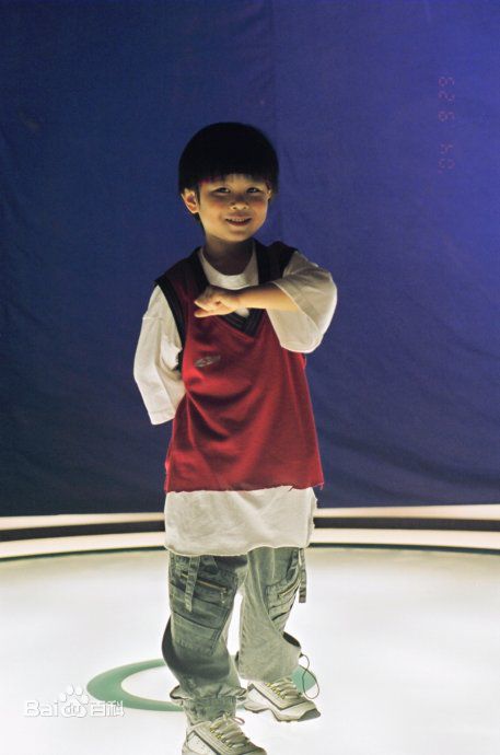 高清白小英楠图片