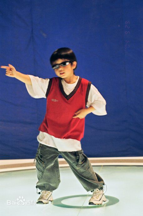 高清白小英楠图片