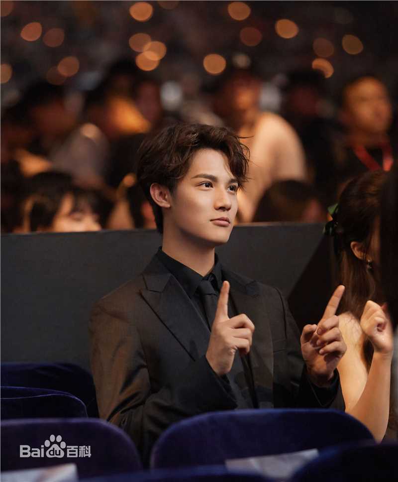 郑业成2019青春芒果节素颜照相册