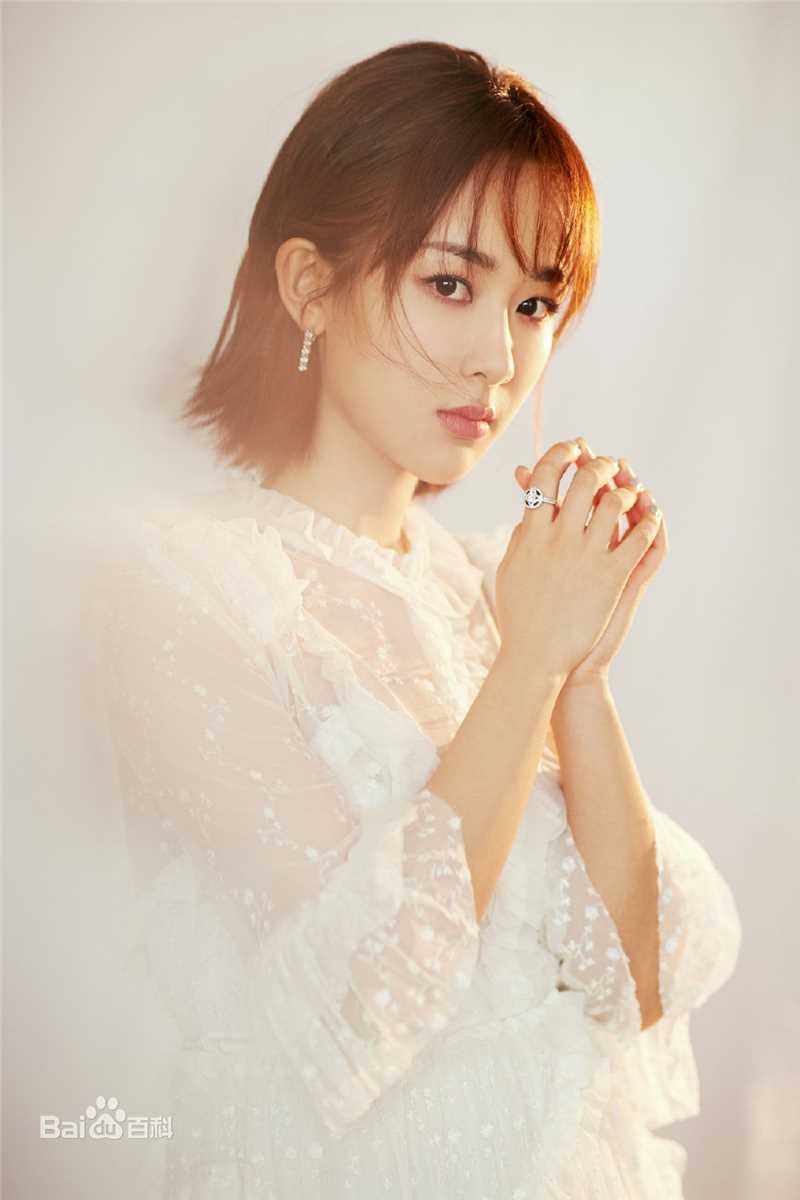 杨紫(Andy)2018今日头条年度盛典壁纸壁纸