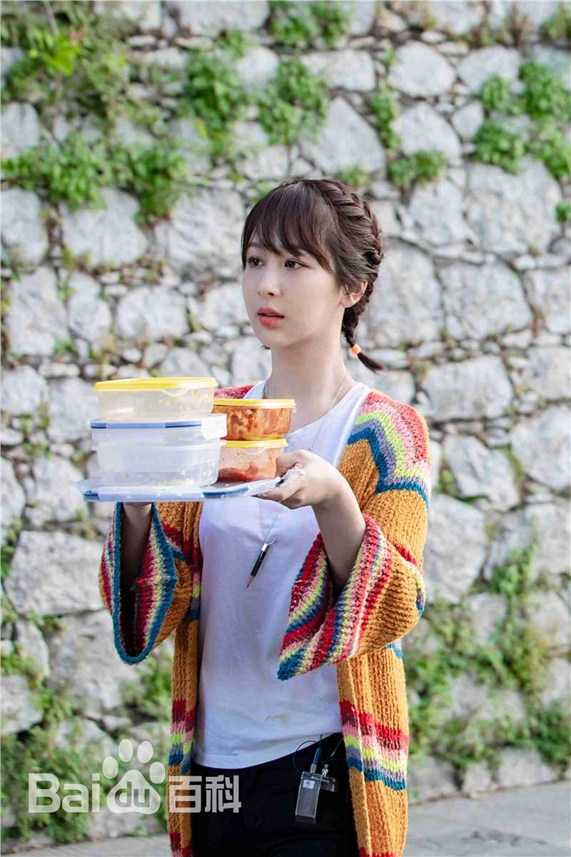 精选杨紫(Andy)在《中餐厅第三季》中的图册