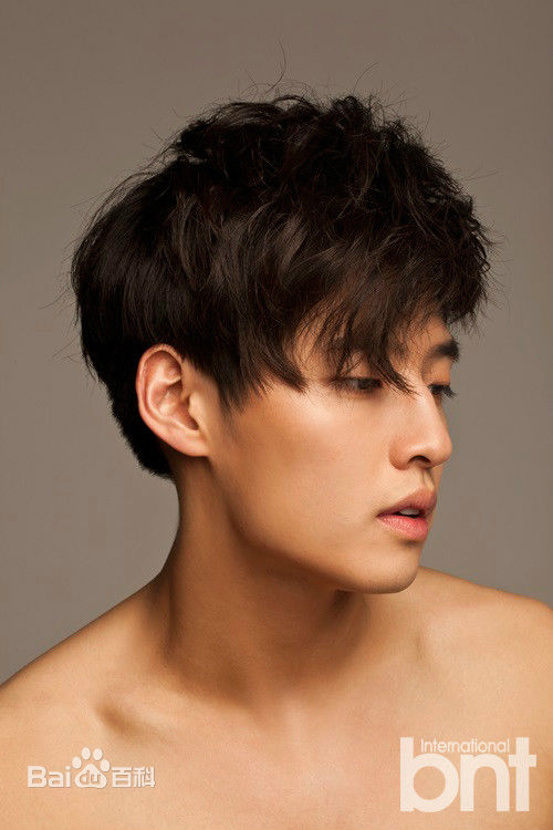 姜河那()精选杂志画报图册