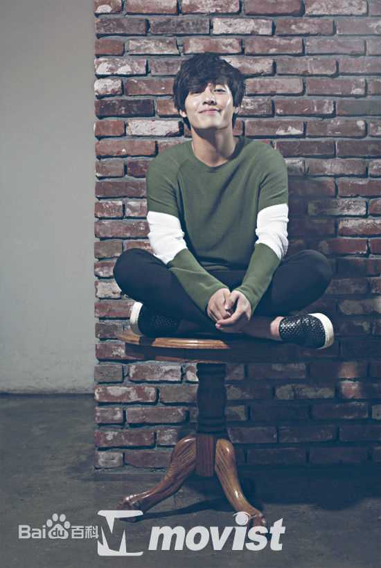 姜河那()精选杂志画报图册