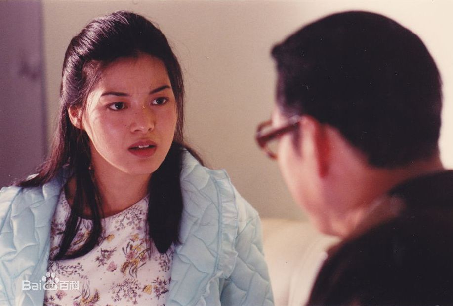 高清刘锦玲在电影《天长地久》饰何宝玲中的图集