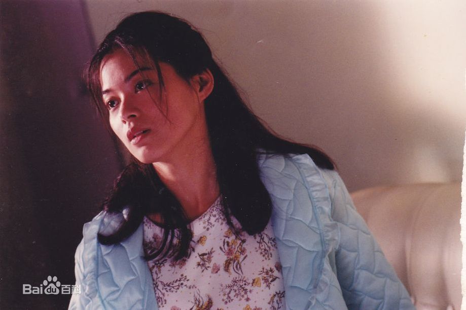 高清刘锦玲在电影《天长地久》饰何宝玲中的图集