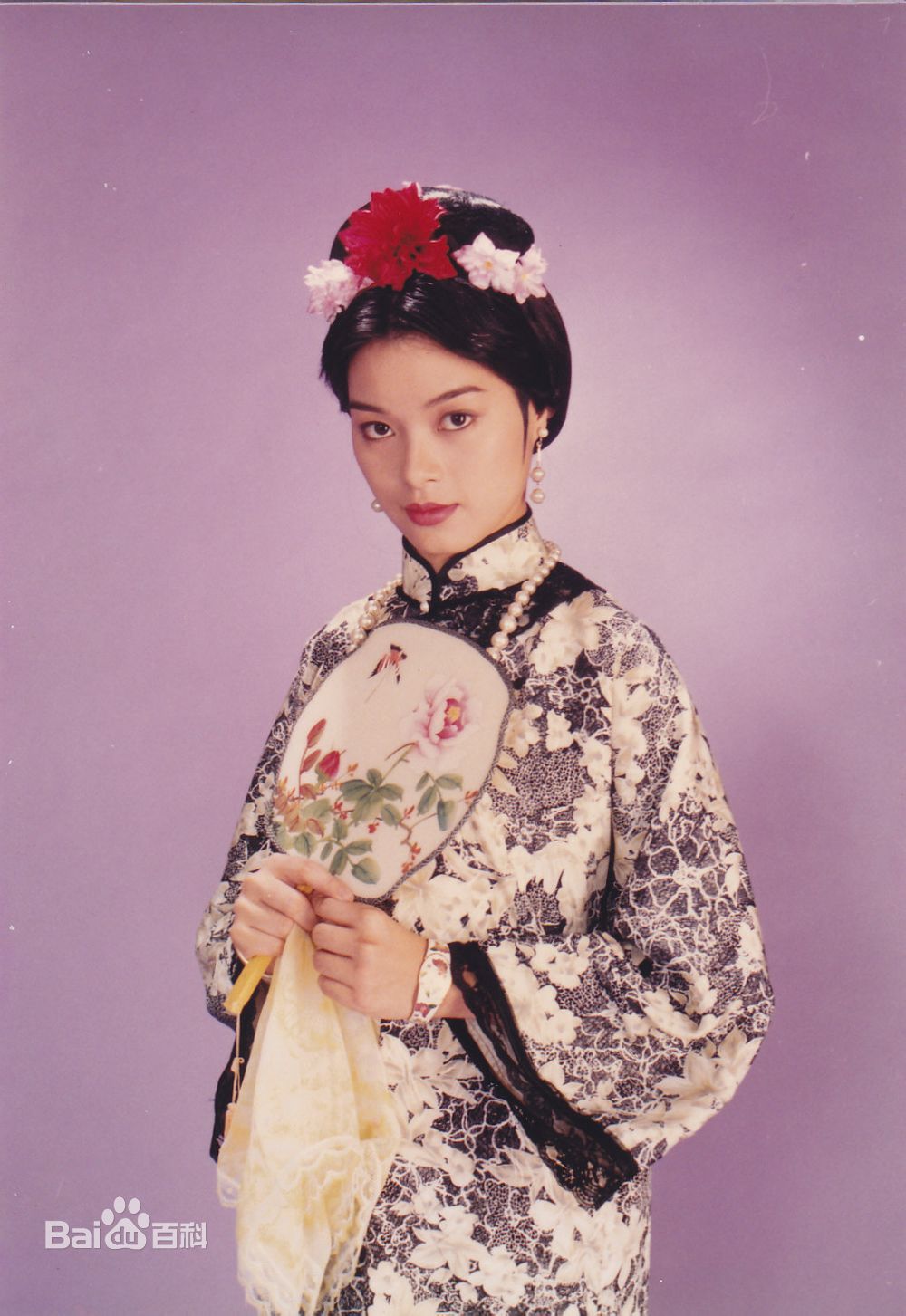 精选刘锦玲在《满清十三皇朝之危城争霸》饰文绣中的图册