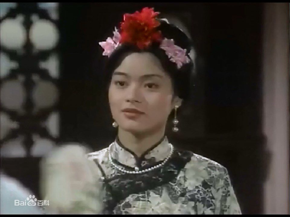 精选刘锦玲在《满清十三皇朝之危城争霸》饰文绣中的图册