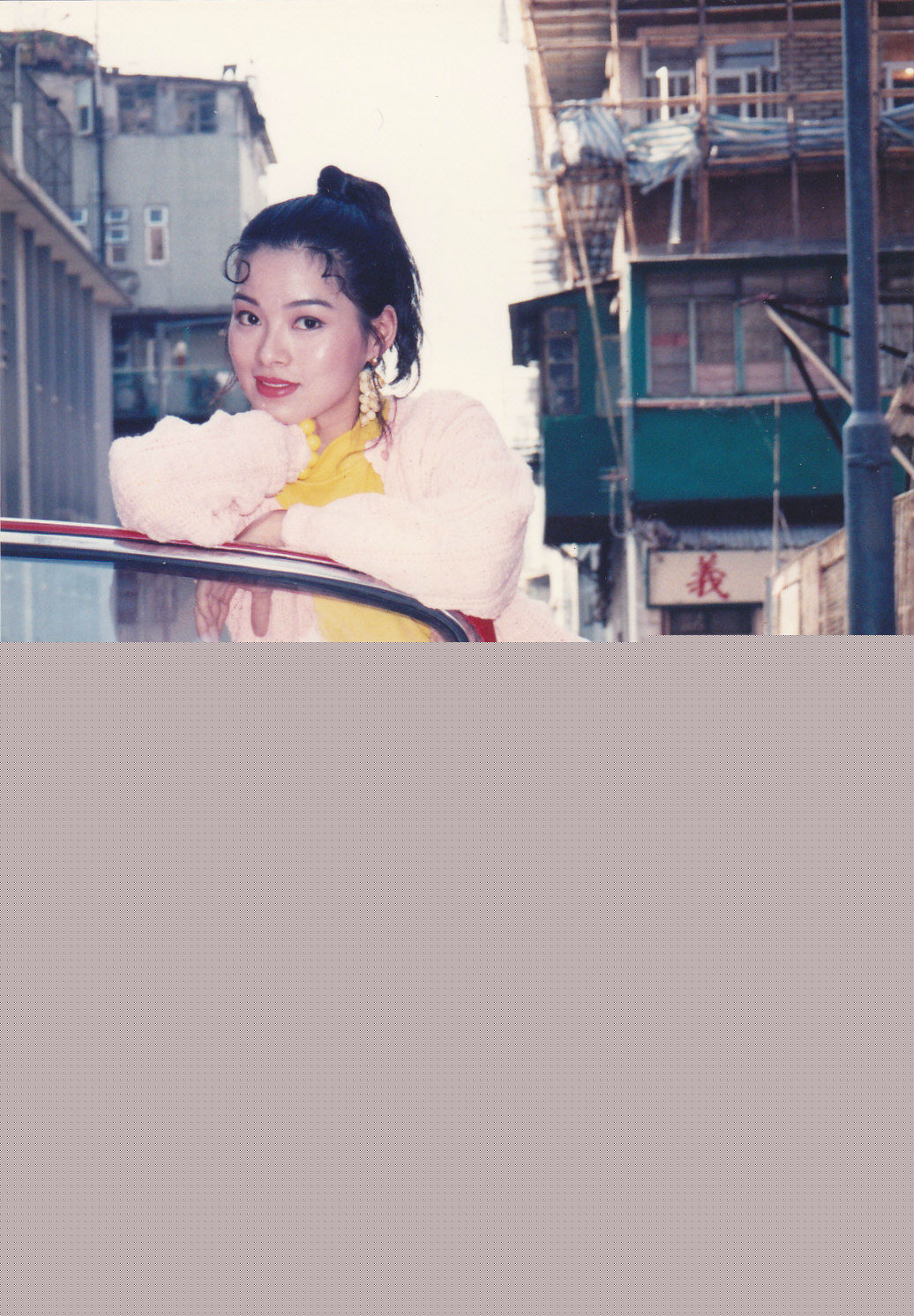 高清刘锦玲在《银狐》饰江凯伦中的图集