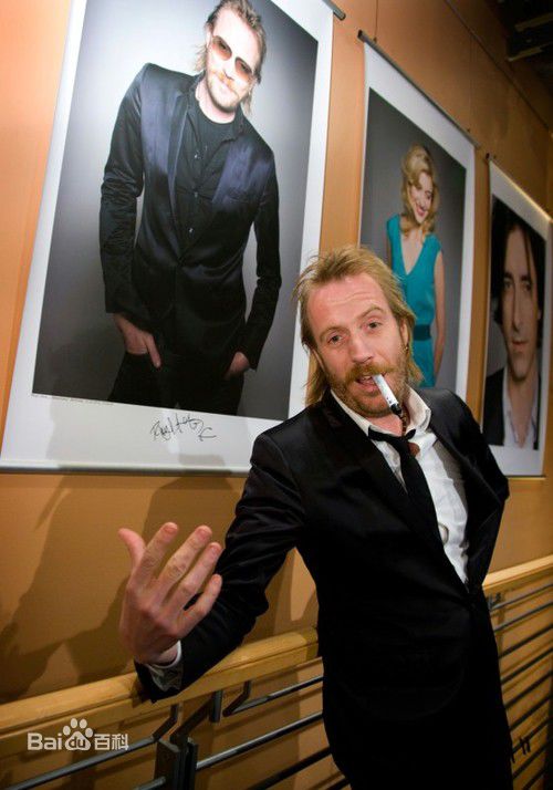 精选Rhys Ifans瑞斯·伊凡斯精彩图册