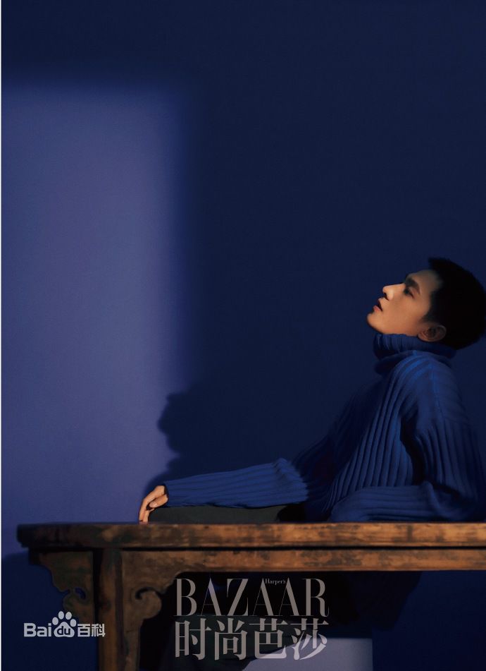 最优质吴念真(Wen-ching Wu)在《时尚芭莎》中的相册