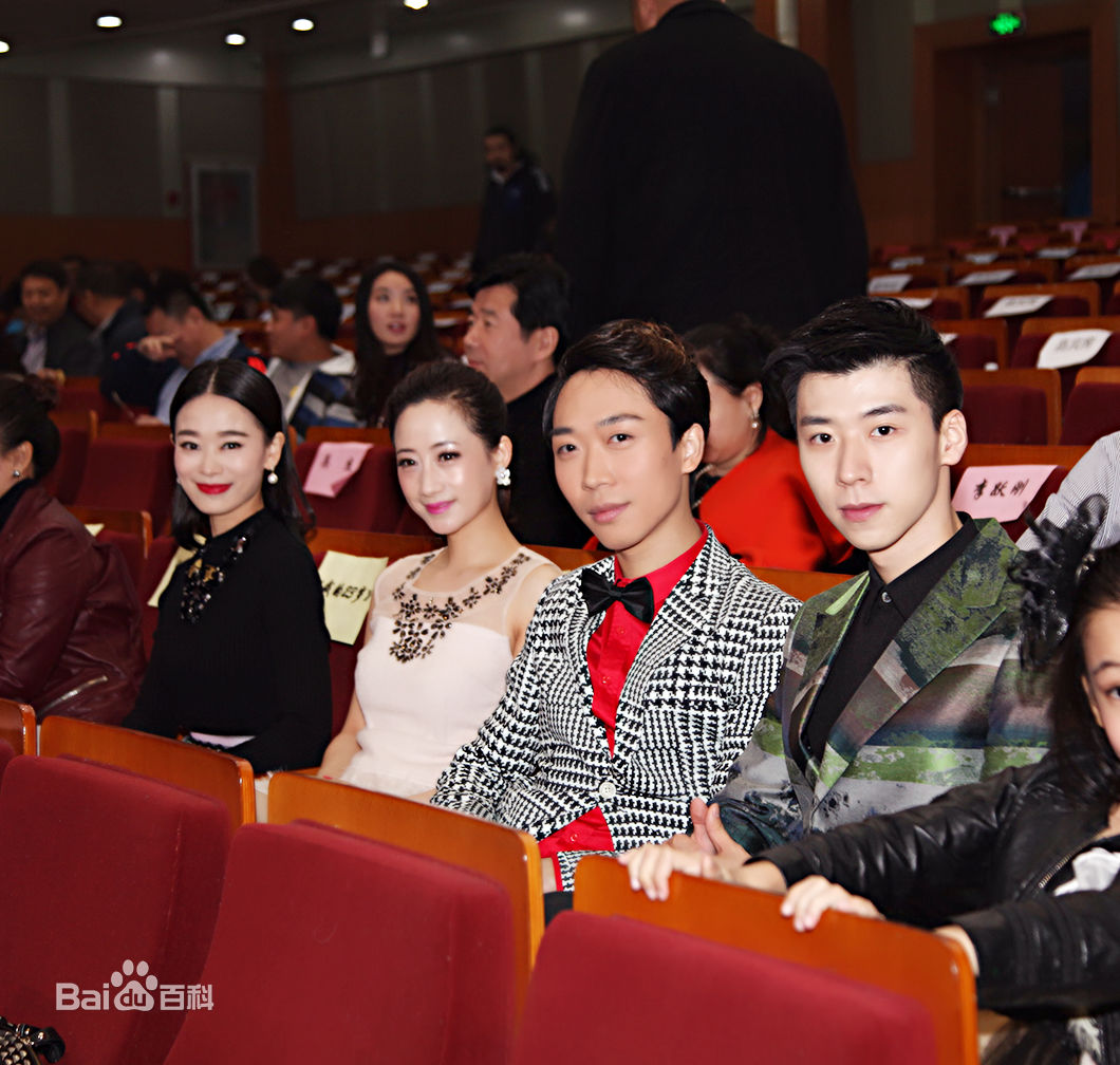 李骏诚(Michael)宣传活动（红地毯）等素颜照相册