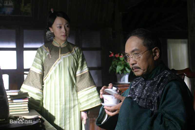 马崇乐近些年塑造的新角色前后照片