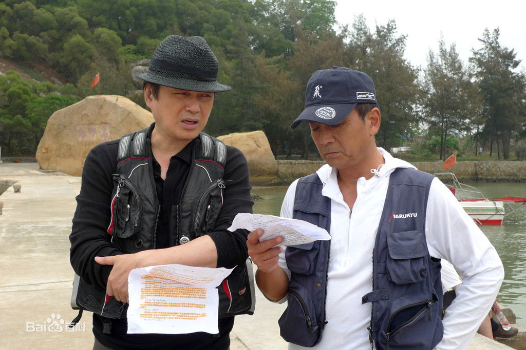 马崇乐近些年塑造的新角色前后照片