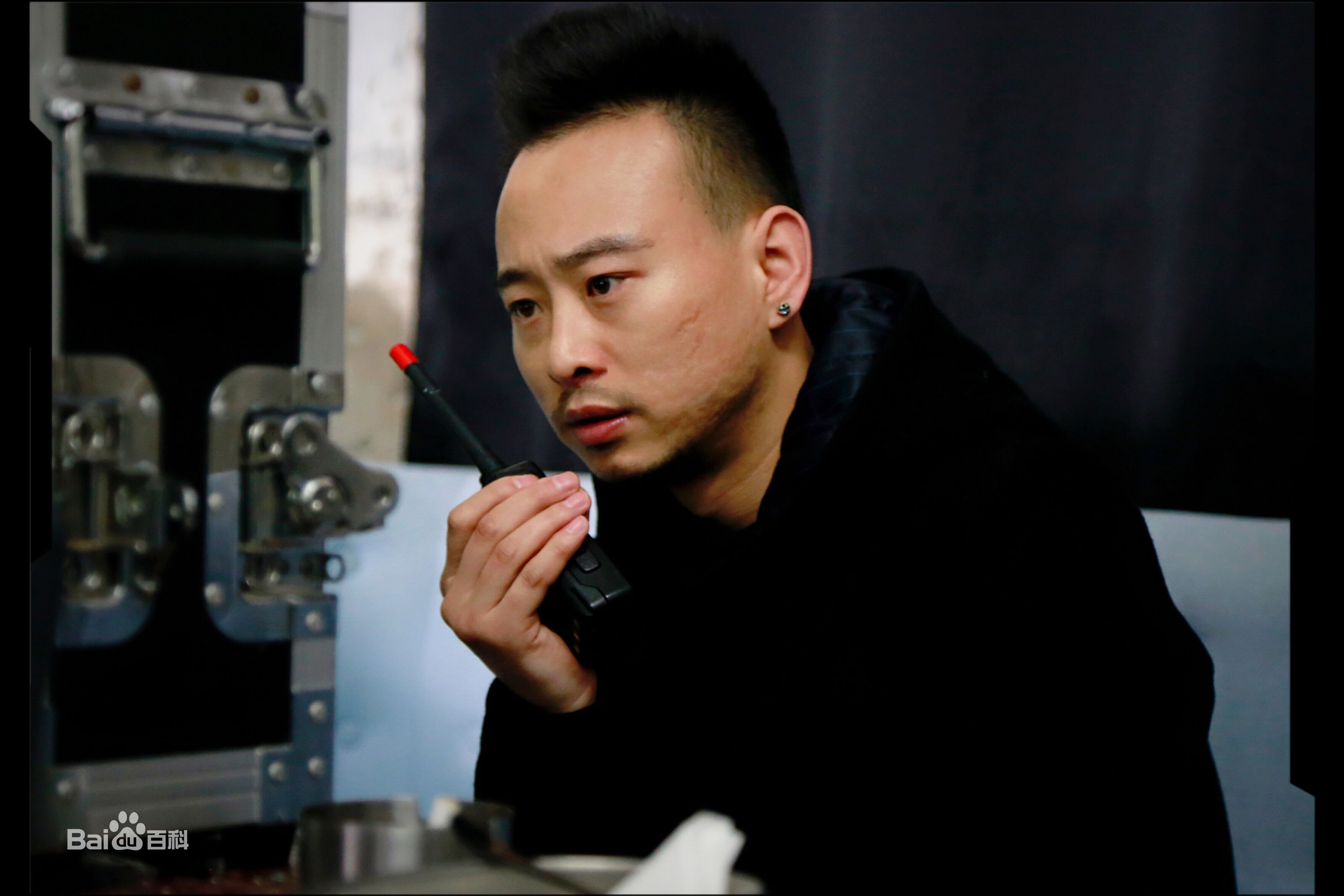 冯子华导演工作照图片图集